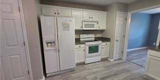 220 Loxley Lane Gallery 2