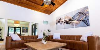222 N Tradewinds Avenue Gallery 18