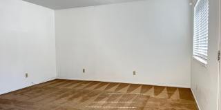 4701 V Street Gallery 7