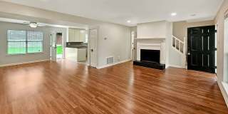 COMING SOON: Beautifully Updated 2/2.5 Townhome Near Truist Park Gallery 9