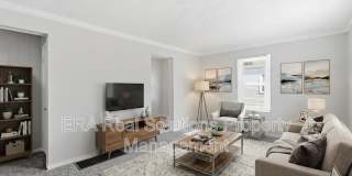 2231 Parkwood Av Gallery 1