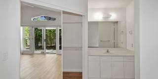***Pines II 2 Bedroom 2 Bath Unfurnished Rental*** Gallery 9