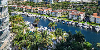 3131 NE 188th St Gallery 34