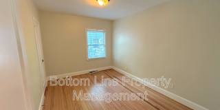 2417 Bay St. Gallery 16