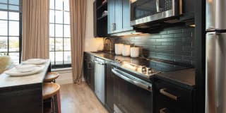 Indie Deep Ellum Indie Deep Ellum Gallery 6