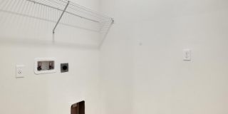 2538 SE Rock Springs Drive Gallery 9