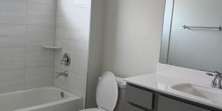 Gorgeous 3-4 bedroom Home off Becker Gallery 31