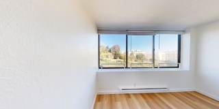 2055 Sacramento Apartments Gallery 1