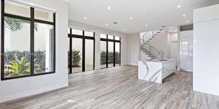 8225 NW 43rd St Gallery 5