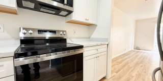 Renovated Townhome in Linda Mar Gallery 9