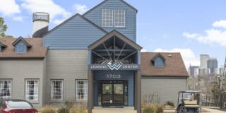 Waterside Gallery 16