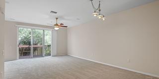 3 Bed 2, Full Bath, 2 Half Bath, 1 Car Garage Townhome near MacDill AFB Gallery 12