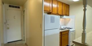 The Executive House Gallery 12