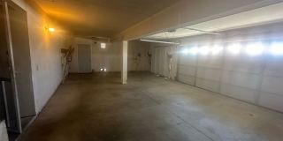 5 BEDROOM, 2 STORY,SPACIOUS VICTORVILLE HOME! NEAR MALL! Gallery 27