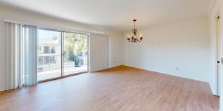 Top Floor 2 Bed, 2 Bath Condo For Rent on California Blvd in Pasadena - Close to Cal Tech! Gallery 1