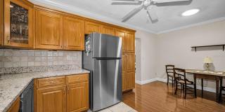 253 PARK Circle S Gallery 13