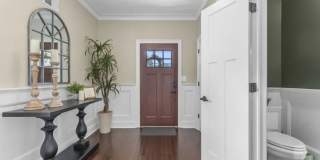 Modern Colonial Single-Family Home Gallery 17