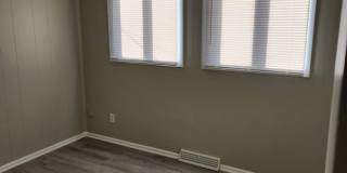 3 bed, 2 bath, 1 car garage Newly remodeled with fenced backyard! Gallery 10
