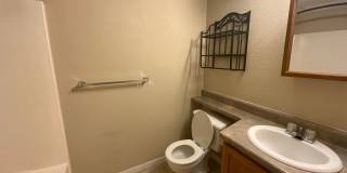 3 Bedroom 2 Bathroom Duplex Gallery 9