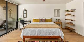 VACATION RENTAL - La Jolla Residence Just Blocks from the Ocean! Gallery 12