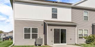 SPACIOUS TOWNHOME!! 3 Bedroom, 2.5 Bathroom Townhome in West Des Moines! SPACIOUS TOWNHOME!! 3 Bedroom, 2.5 Bathroom Townhome in West Des Moines! Gallery 21