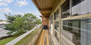 Belcrest Plaza Gallery 31