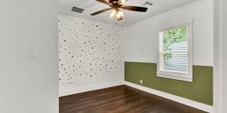 2435 East 10th Street Gallery 13