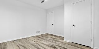 317 Ross Avenue Gallery 23