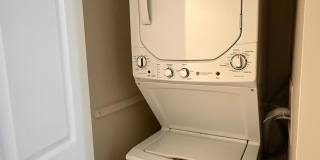 Spacious 3 Bedroom Condo- RENT TODAY & SAVE! Gallery 20