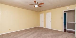 2001 Eisenhower Drive Gallery 16