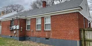 Charming 2 bedroom, 1 bathroom duplex Gallery 14