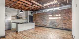 13 Greenville Street Gallery 1
