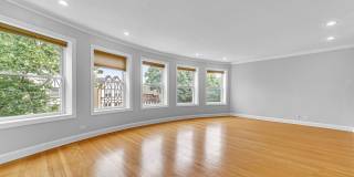 6144 N Washtenaw Ave Gallery 5