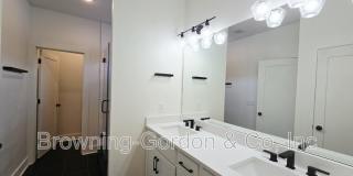 3209 Curtis Street Gallery 11