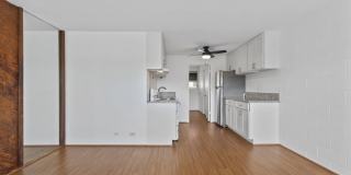 Charming Pualei Circle 1BR Condo with Parking, Pool & Utilities Included Gallery 12