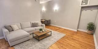 4364 Byron Avenue Gallery 1