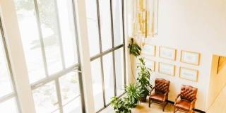 4770 Indianola Ave Gallery 3