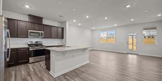 5016 Kota Street Gallery 21
