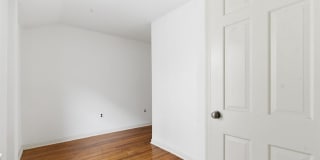 1625 Addison St Gallery 10