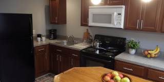 Apartments at 400 Elmwood Gallery 7