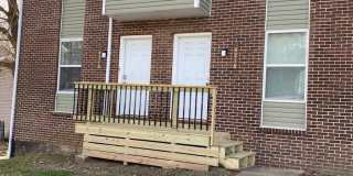 Three Level Condo with Garage Gallery 1