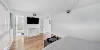 9971 W Bay Harbor Dr Gallery 10