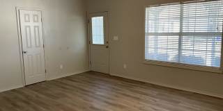 2213 E Post Oak Drive Gallery 6
