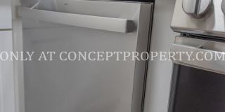 The Ivy on 5th Gallery 85