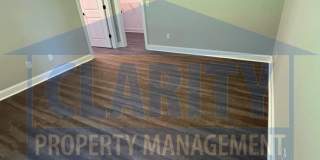 Spacious 4-bedroom home in prime Cleveland location! Gallery 28