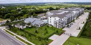 Local Dripping Springs Local Dripping Springs Gallery 34