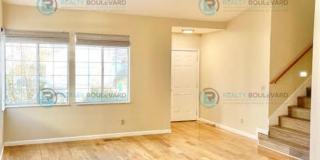 Well-Appointed 4BR Home with Open Floorplan & Expansive Yard Gallery 5