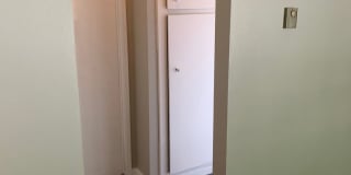 Spacious 1 Bedroom 1 Bath Upstairs Apartment Gallery 16