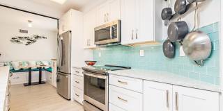 16940 Bay Street N Gallery 7