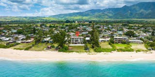 Waialua Ocean View Villa w/ Pool, kids play structure - walk to beach Gallery 52